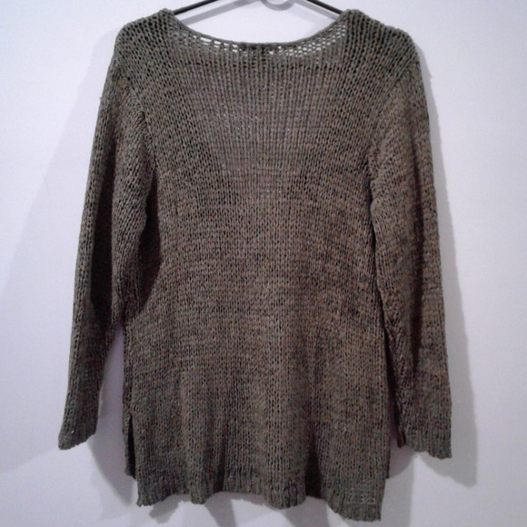 H&M Green Ribbon Knit V Neck Top - Picture 2 of 4